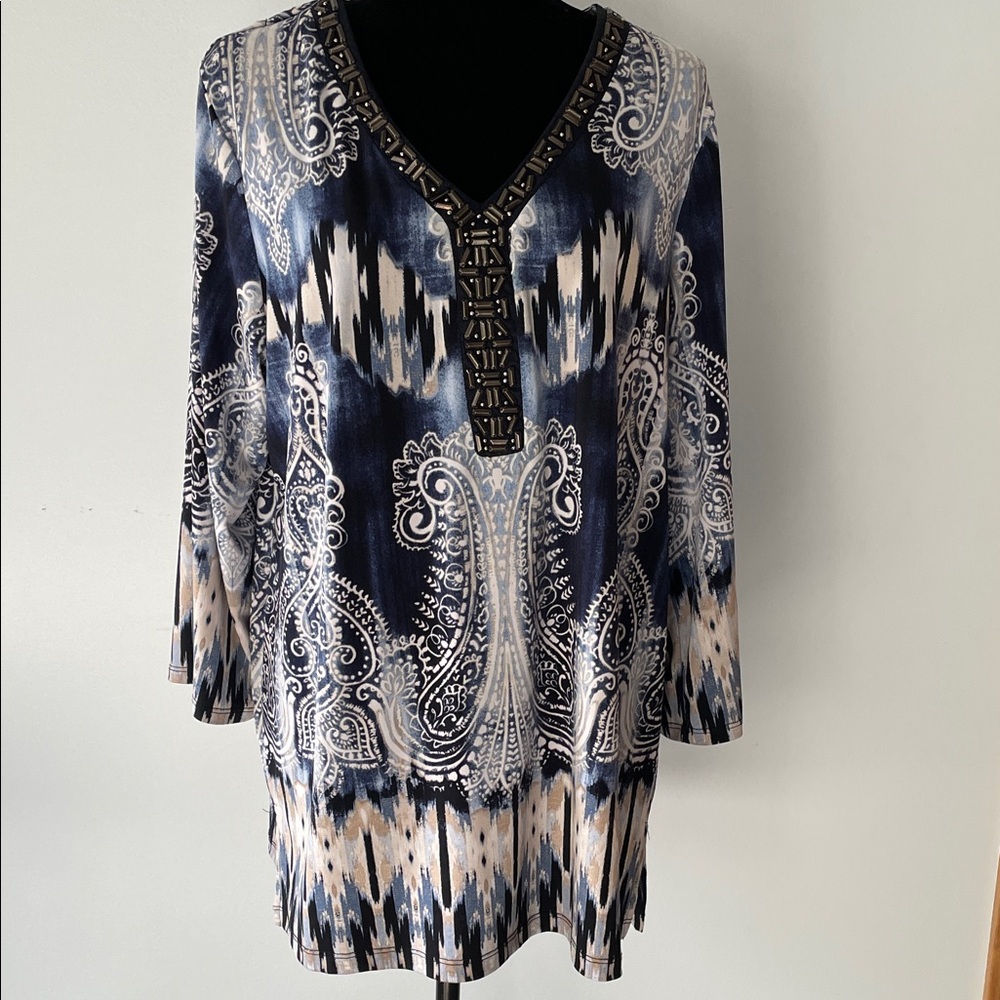 JM Collection Elegant Navy and White Paisley Women's Top